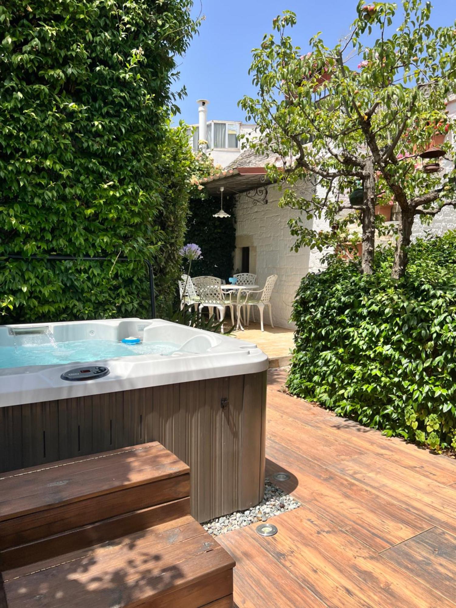 Apartment Trulli Madia Luxury *