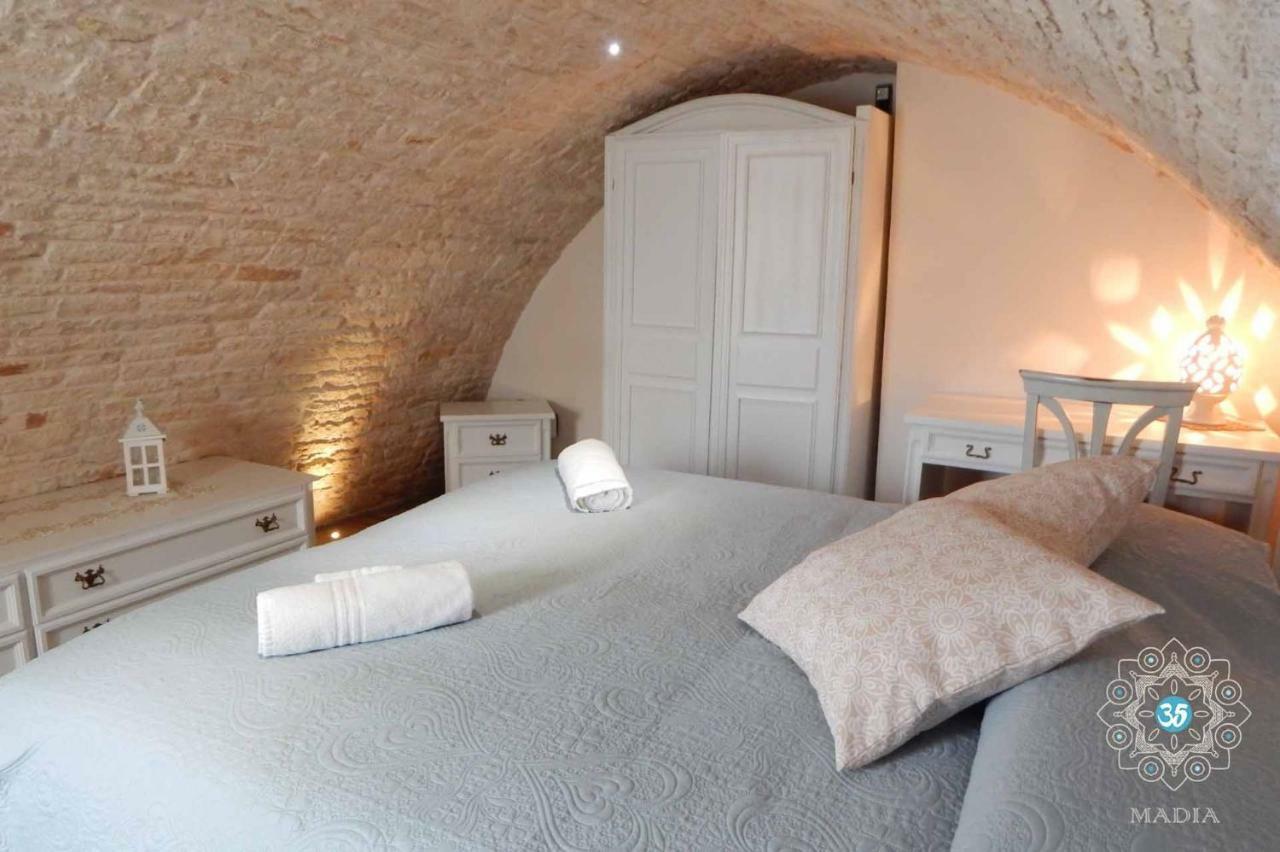 Trulli Madia Luxury Apartment *